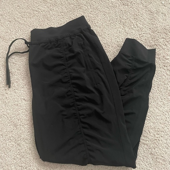 Athleta Pants - Athleta Altitude Lined Jogger